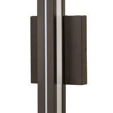 Load image into Gallery viewer, Vue Outdoor LED Wall Light in Detail.
