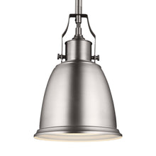 Load image into Gallery viewer, Hobson Pendant Light in Detail.
