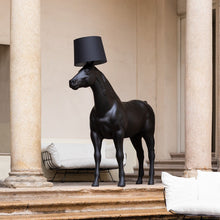 Load image into Gallery viewer, Horse Floor Lamp outoor.
