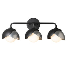 Load image into Gallery viewer, Brooklyn Vanity Wall Light in Detail.
