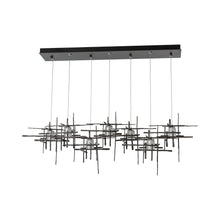 Load image into Gallery viewer, Tura Linear Pendant Light in Detail.
