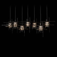 Load image into Gallery viewer, Tura Linear Pendant Light in Detail.
