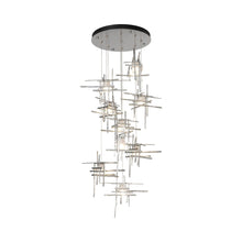 Load image into Gallery viewer, Tura Multi Light Pendant Light in Detail.
