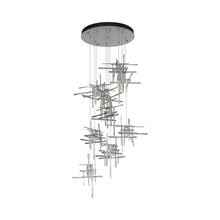Load image into Gallery viewer, Tura Multi Light Pendant Light in Detail.
