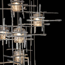Load image into Gallery viewer, Tura Multi Light Pendant Light in Detail.
