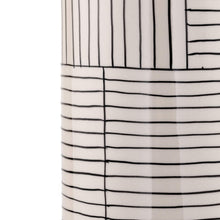 Load image into Gallery viewer, Brooklyn Pendant Light in Detail.
