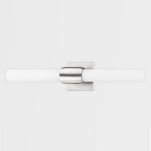 Load image into Gallery viewer, Hogan Bath Vanity Light in Detail.
