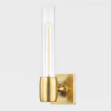 Load image into Gallery viewer, Hogan Bath Wall Light in Detail.
