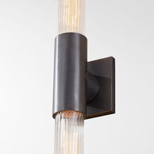 Load image into Gallery viewer, Asher Vanity Wall Light in Detail.
