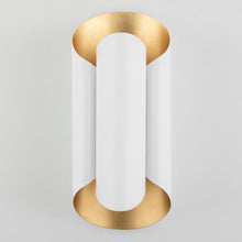 Load image into Gallery viewer, Banks Wall Light in Detail.

