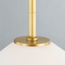 Load image into Gallery viewer, Barrow LED Pendant Light in Detail.
