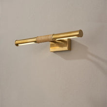 Load image into Gallery viewer, Halstead LED Picture Light in Detail.
