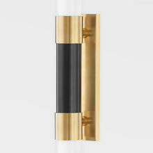 Load image into Gallery viewer, Huntington LED Wall Light in Detail.
