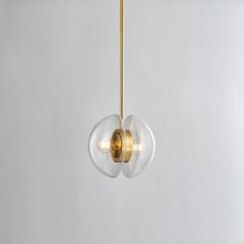 Load image into Gallery viewer, Kert Pendant Light in Detail.
