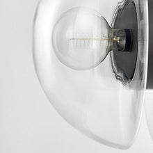 Load image into Gallery viewer, Kert Pendant Light in Detail.
