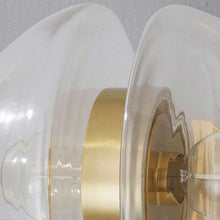 Load image into Gallery viewer, Kert Wall Light in Detail.
