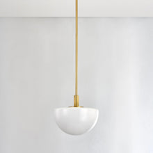 Load image into Gallery viewer, Lethbridge Pendant Light in Detail.
