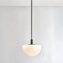 Load image into Gallery viewer, Lethbridge Pendant Light in Detail.
