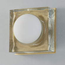 Load image into Gallery viewer, Mackay Square LED Wall Light in Detail.

