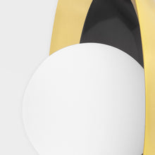 Load image into Gallery viewer, Tobia Ceiling / Wall Light in Detail.

