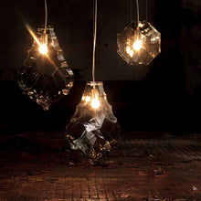 Load image into Gallery viewer, 24 Karati LED Pendant Light in Detail.
