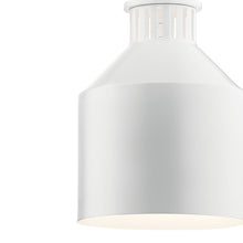 Load image into Gallery viewer, Montauk Mini Pendant Light in Detail.
