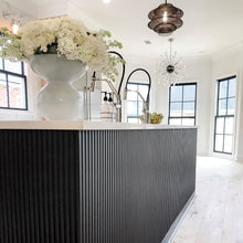 Load image into Gallery viewer, Kokoro Pendant Light in living room.
