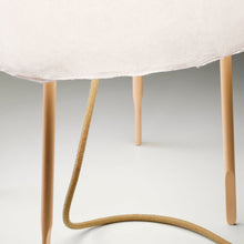 Load image into Gallery viewer, Kurage Table Lamp Detail.
