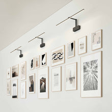 Load image into Gallery viewer, Vega Minor LED Picture Light in exhibition room.
