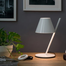 Load image into Gallery viewer, La Petite Table Lamp in living room.
