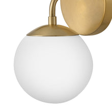 Load image into Gallery viewer, Juniper Bath Wall Light in Detail.
