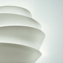 Load image into Gallery viewer, Le Soleil Wall Light Detail.
