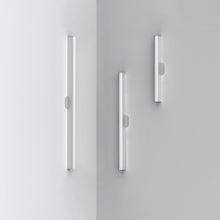 Load image into Gallery viewer, LEDbar Round Ceiling/Wall Light in Detail.
