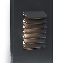 Load image into Gallery viewer, LEDme Vertical Louvered LED Step and Wall Light in Detail.
