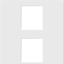 Load image into Gallery viewer, adorne® Keystone Frame in Detail.
