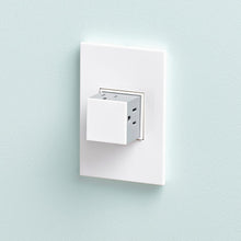 Load image into Gallery viewer, adorne® Pop-Out Outlet in Detail.
