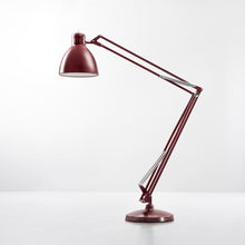 Load image into Gallery viewer, JJ Big LED Outdoor Floor Lamp in Detail.
