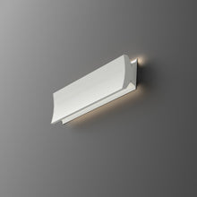 Load image into Gallery viewer, Lineacurve LED Dual Ceiling/Wall Light in Detail.
