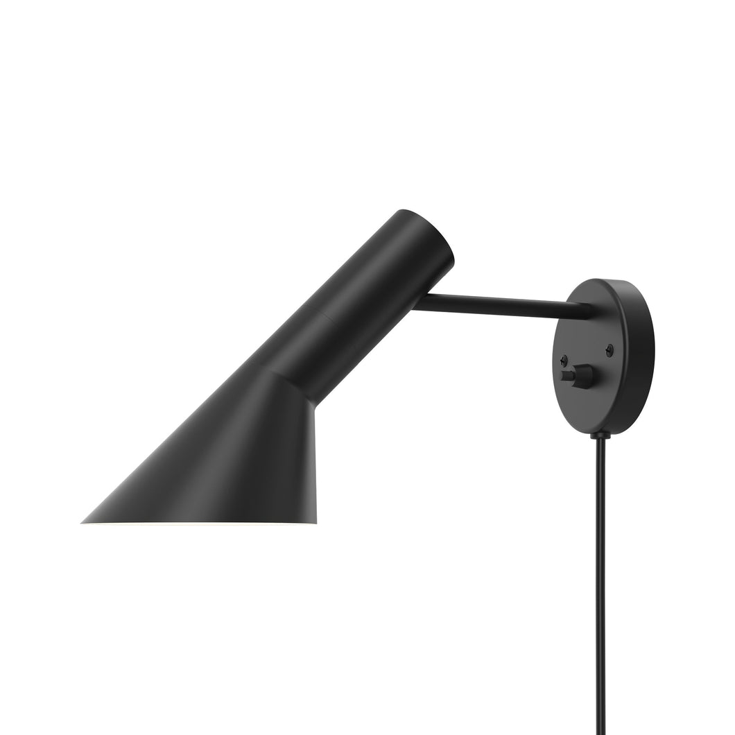 AJ Wall Light in Black (7.1-Inch/Switch).