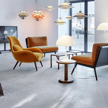 Load image into Gallery viewer, Panthella Table Lamp in living room.
