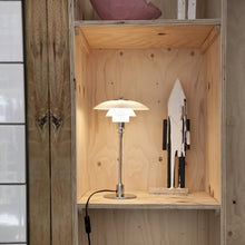 Load image into Gallery viewer, PH 2/1 Table Lamp in living room.
