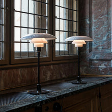 Load image into Gallery viewer, PH 3/2 Table Lamp in living room.
