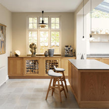 Load image into Gallery viewer, PH 5/5 Pendant Light in living room.
