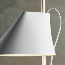 Load image into Gallery viewer, Yuh LED Table Lamp in Detail.
