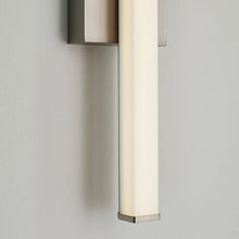 Load image into Gallery viewer, Lufe Square LED Bath Vanity Light in Detail.
