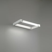 Load image into Gallery viewer, Lune LED Picture Light in Detail.
