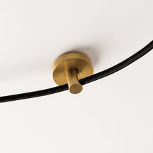 Load image into Gallery viewer, Margot Pendant Light Detail.

