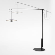 Load image into Gallery viewer, Ginger LED Floor Lamp in Detail.
