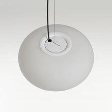 Load image into Gallery viewer, Vetra LED Pendant Light in Detail.
