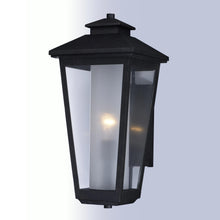 Load image into Gallery viewer, Aberdeen Outdoor Wall Light in Detail.
